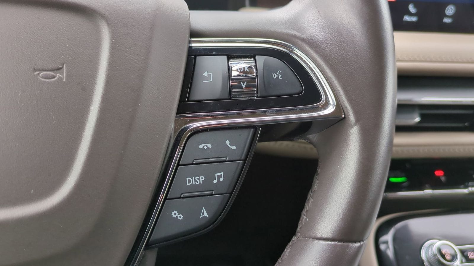 Thumbnail: 2022 Lincoln Nautilus - 27