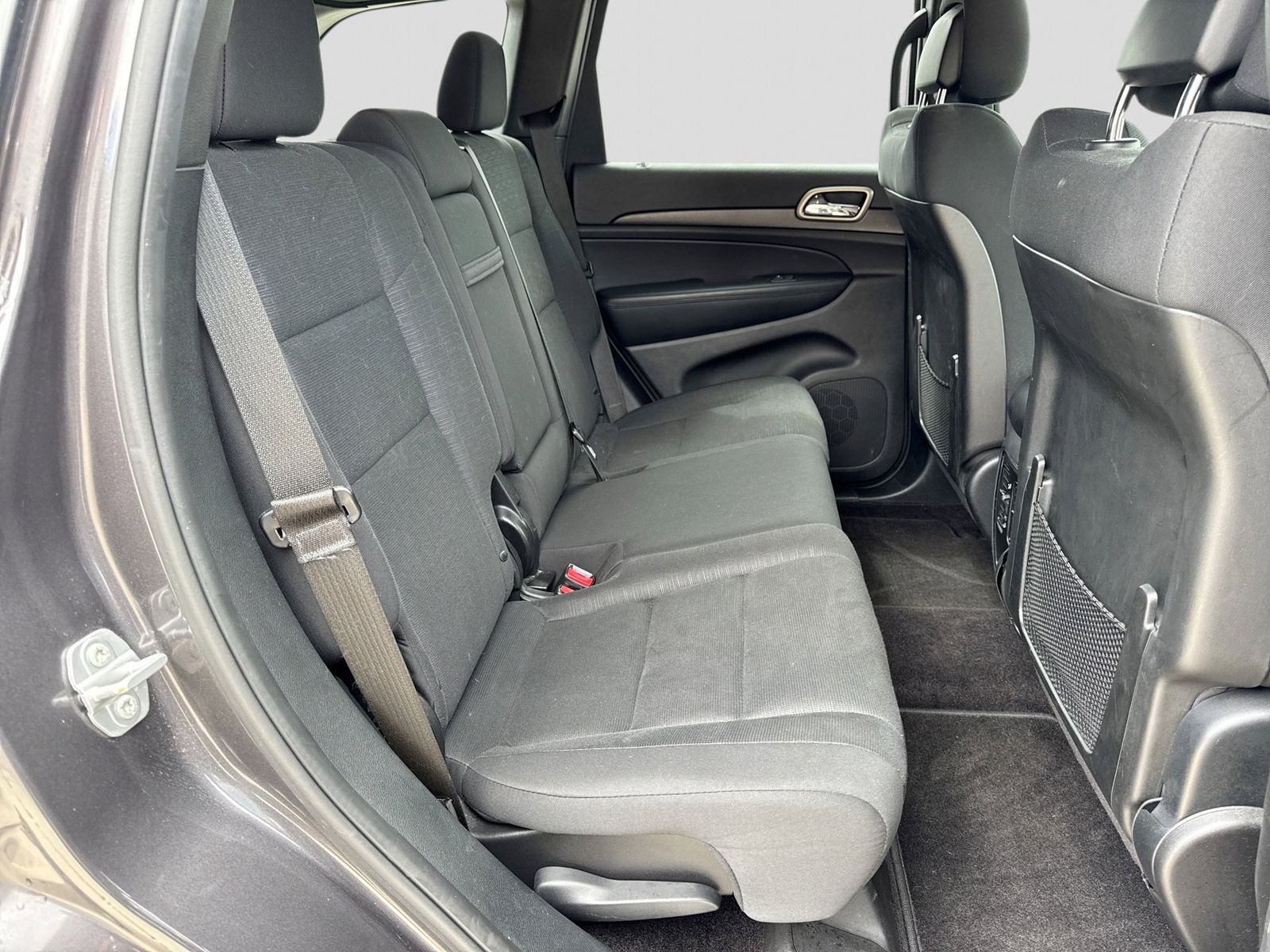 Thumbnail: 2016 Jeep Grand Cherokee - 21