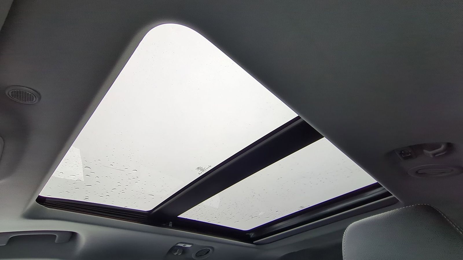 Thumbnail: 2021 Ford Explorer - 18