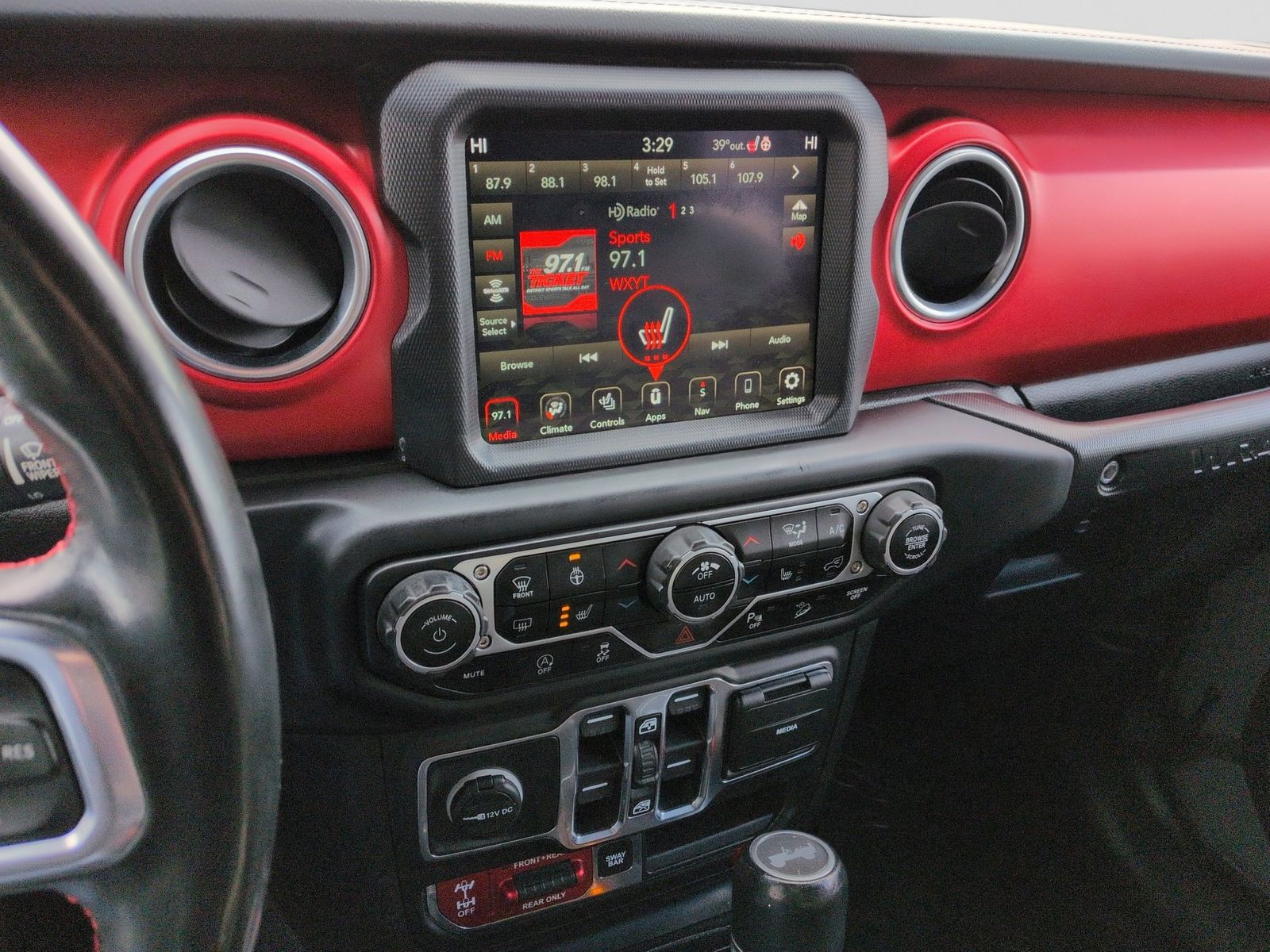 Thumbnail: 2020 Jeep Wrangler - 32