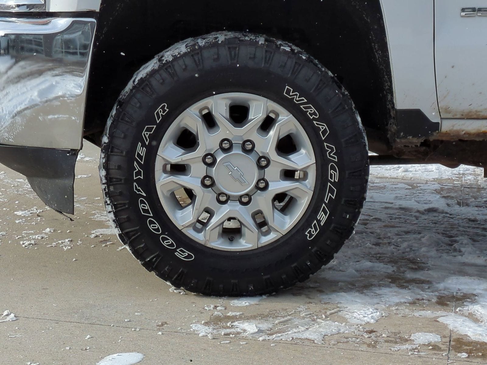 Thumbnail: 2017 Chevrolet Silverado 2500 - 14