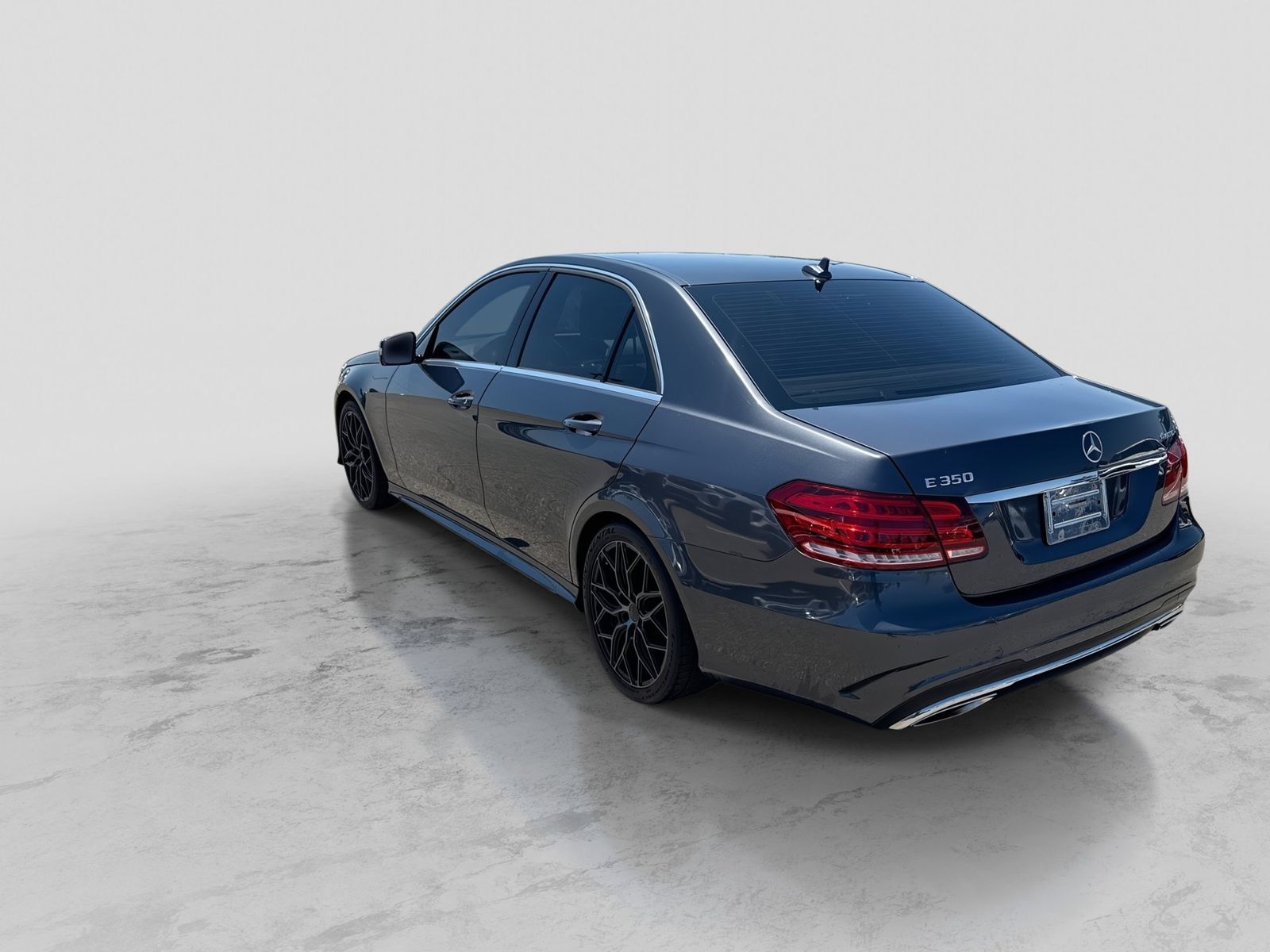 Thumbnail: 2014 Mercedes-Benz E-Class - 4