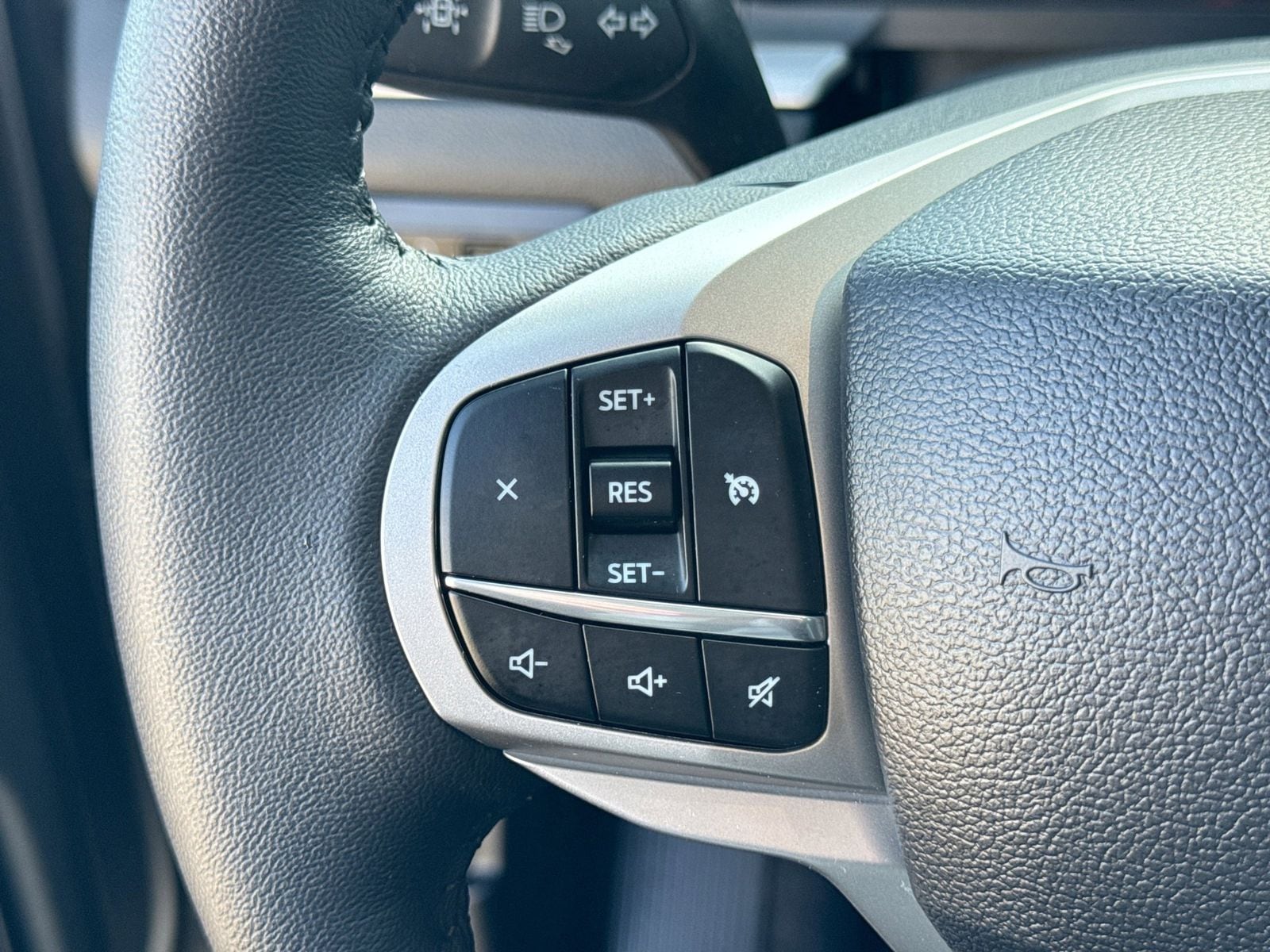 Thumbnail: 2024 Ford Explorer - 26