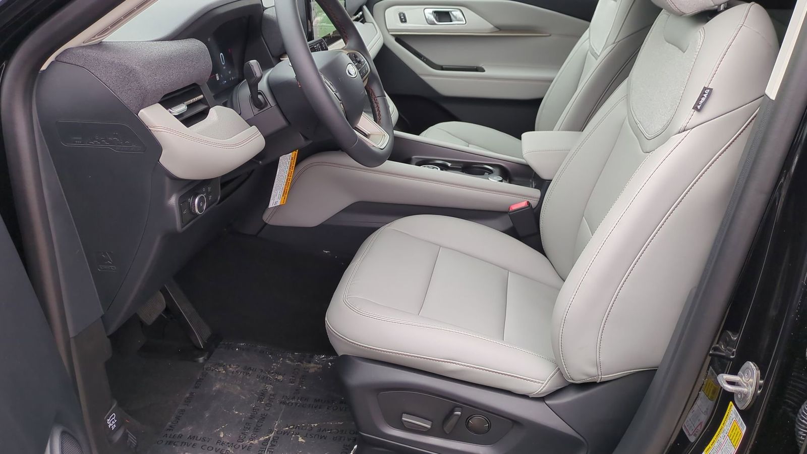 Thumbnail: 2026 Ford Explorer - 14