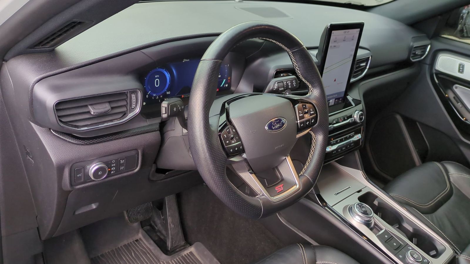 Thumbnail: 2022 Ford Explorer - 2