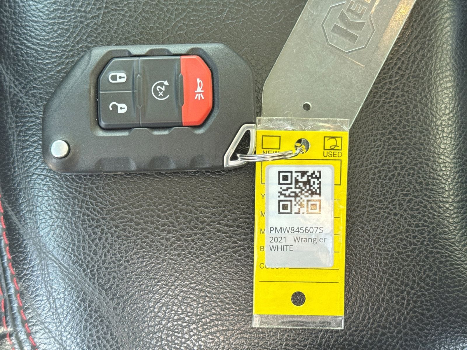 Thumbnail: 2021 Jeep Wrangler - 39