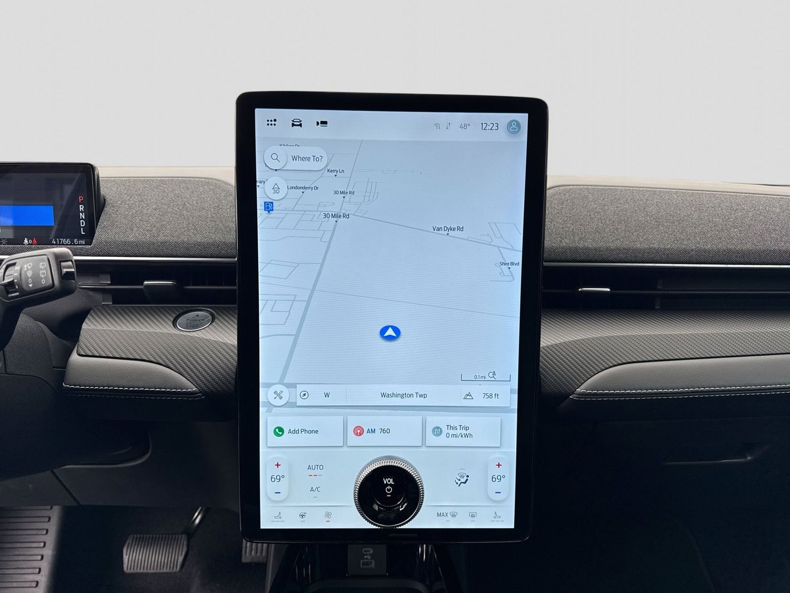 Thumbnail: 2022 Ford Mustang Mach-E - 29