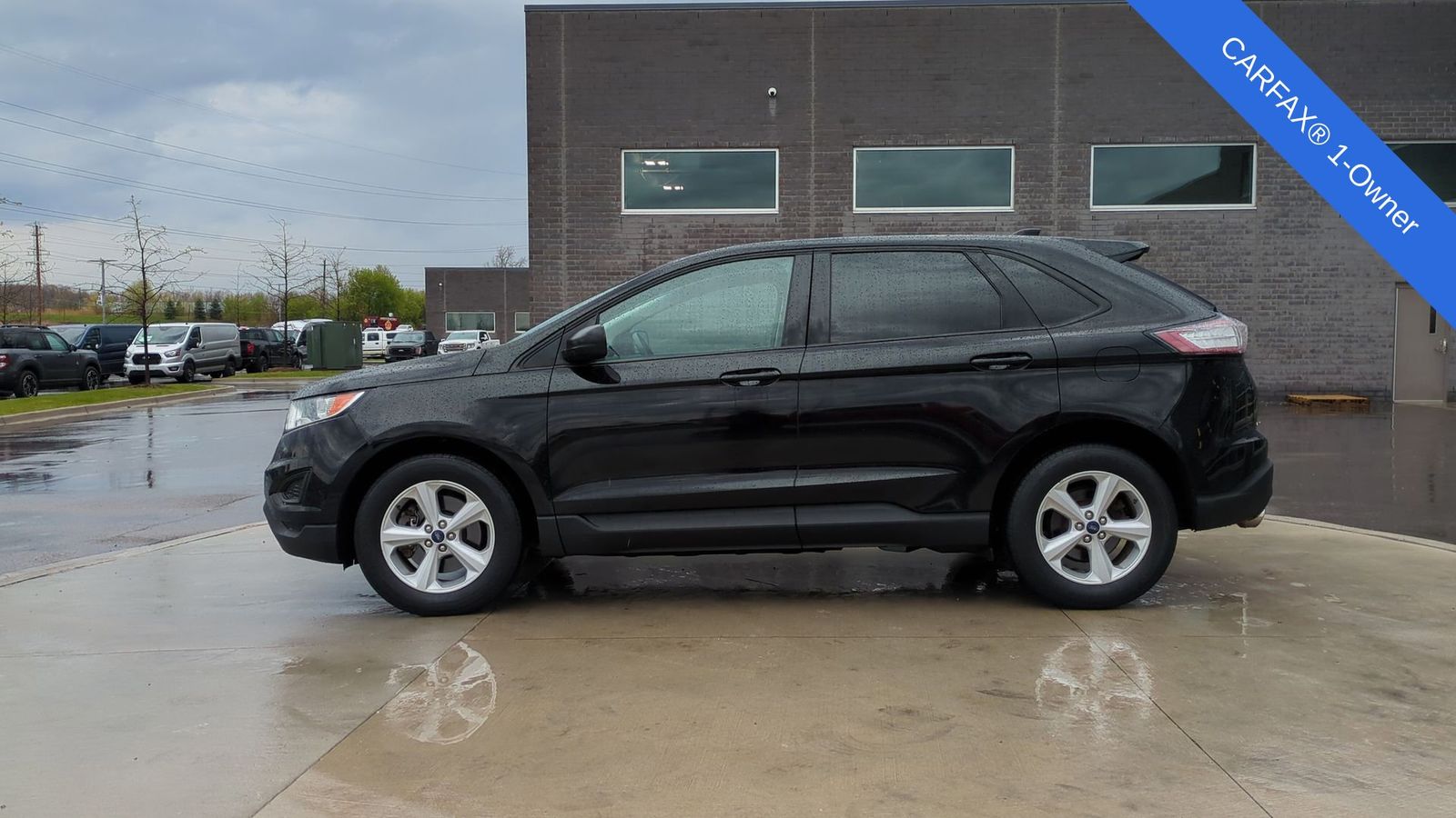 2016 Ford Edge SE 2