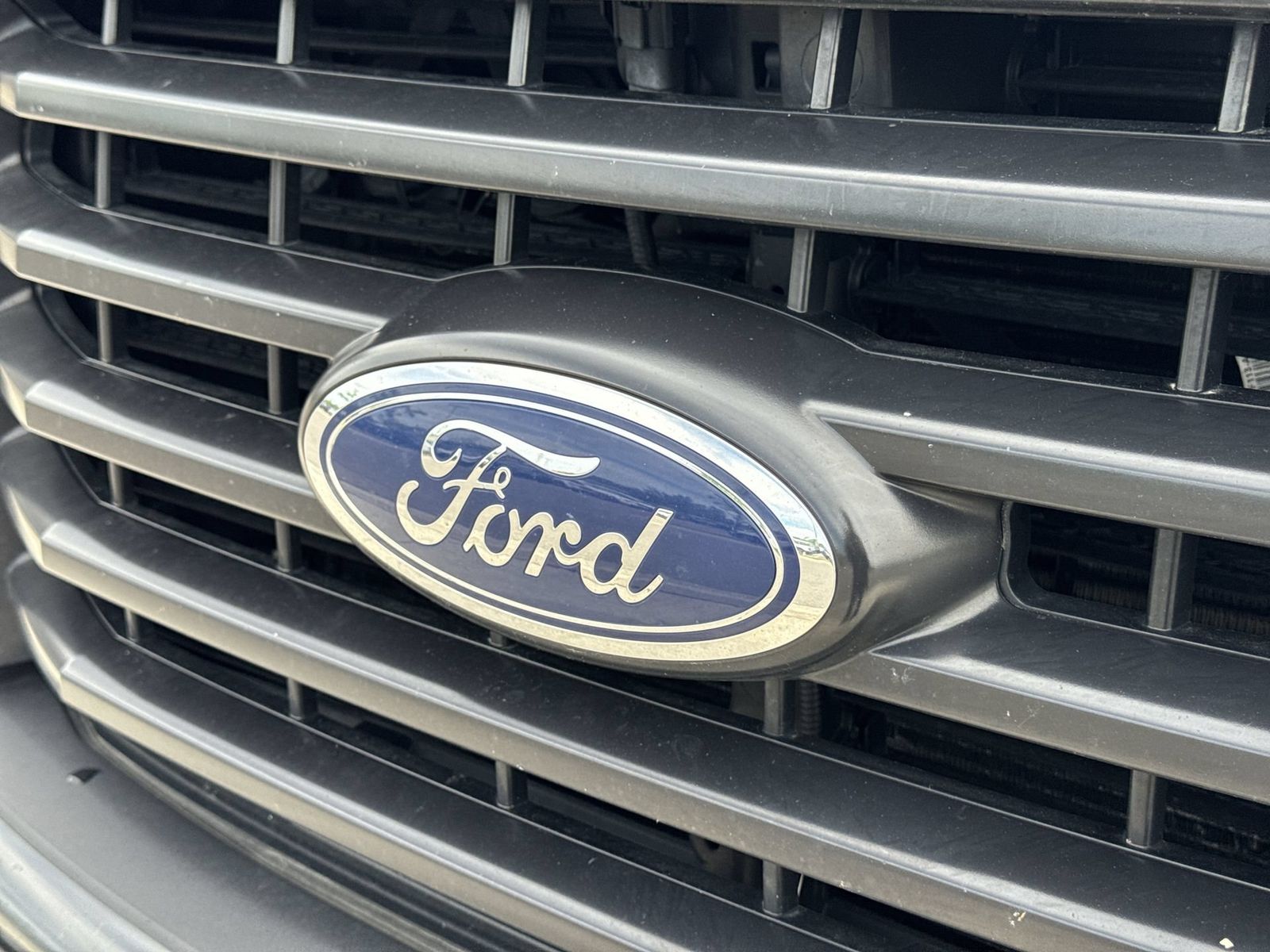 Thumbnail: 2017 Ford F-150 - 14