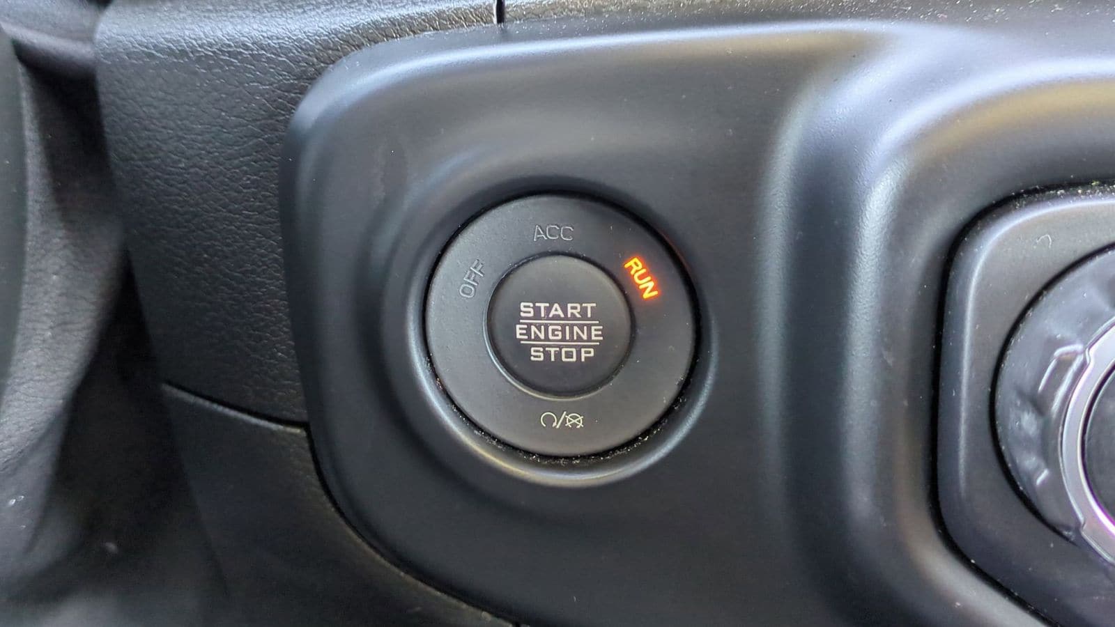 Thumbnail: 2021 Jeep Wrangler - 27