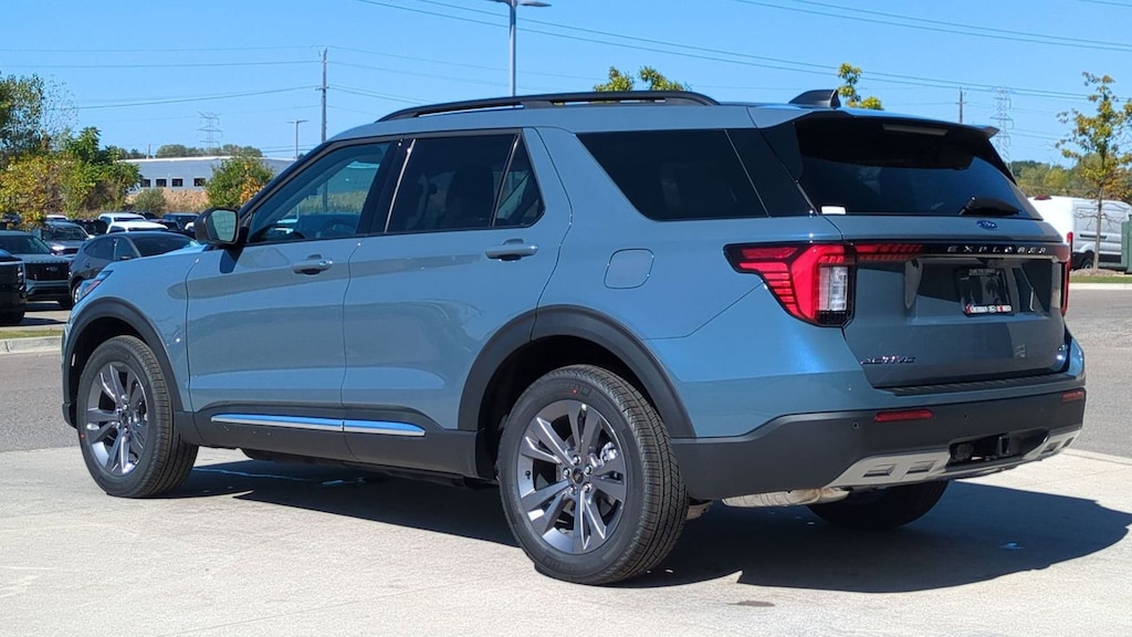 New 2025 Ford Explorer Active SUV