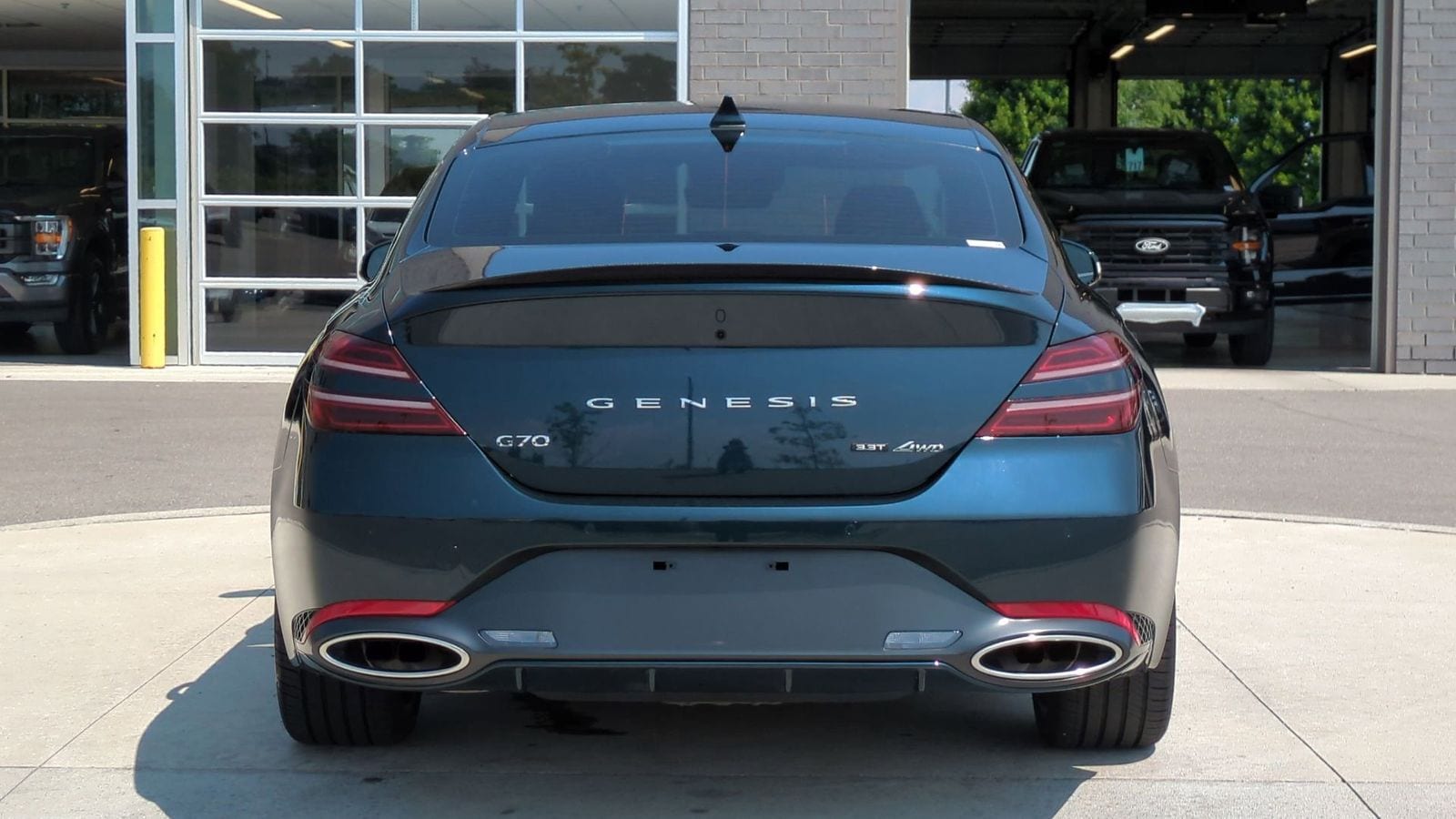 Thumbnail: 2025 Genesis G70 - 5