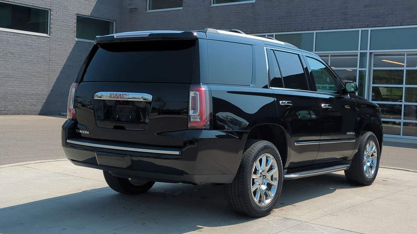 Thumbnail: 2018 GMC Yukon - 7