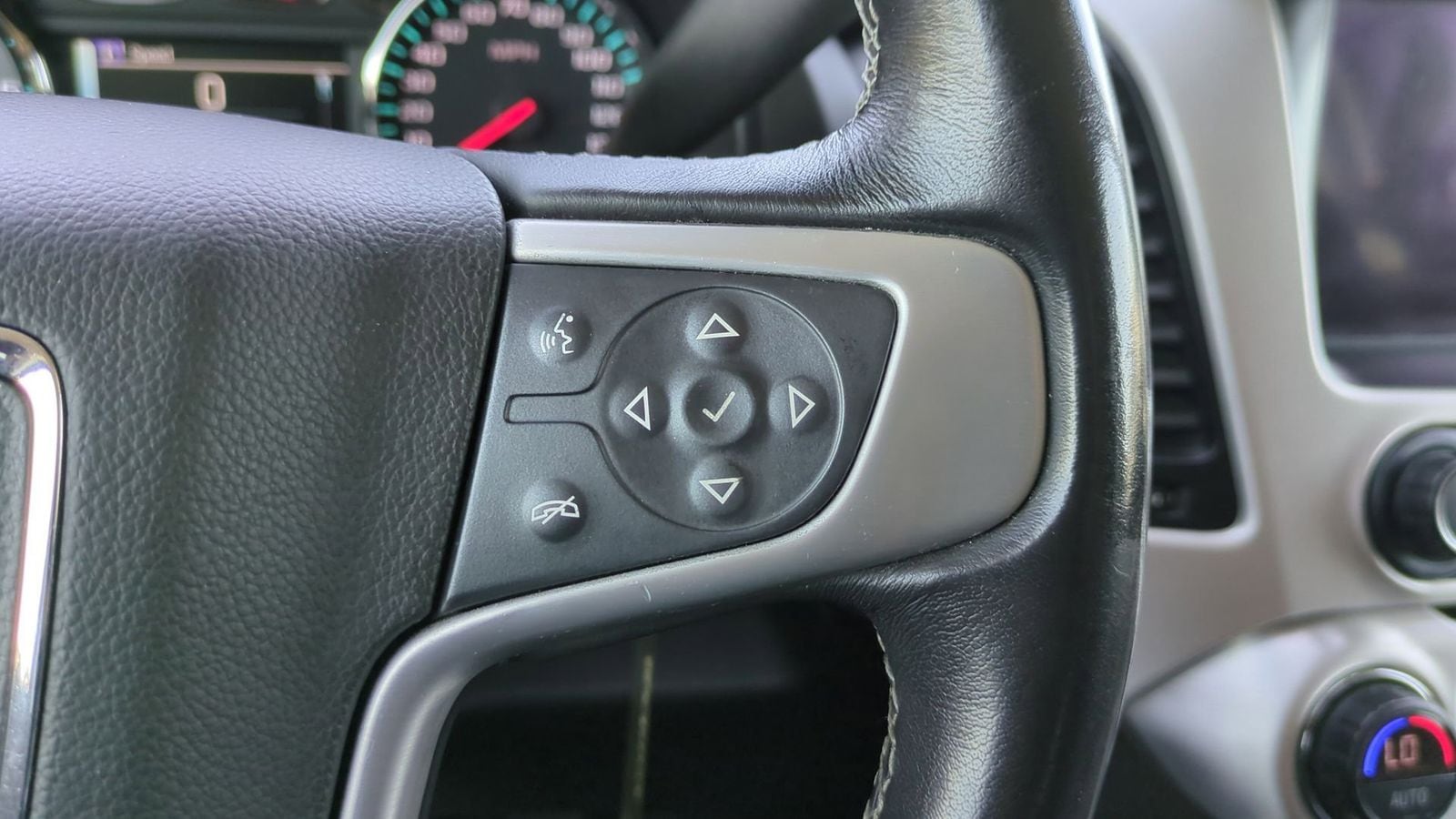 2019 GMC Yukon SLE 28