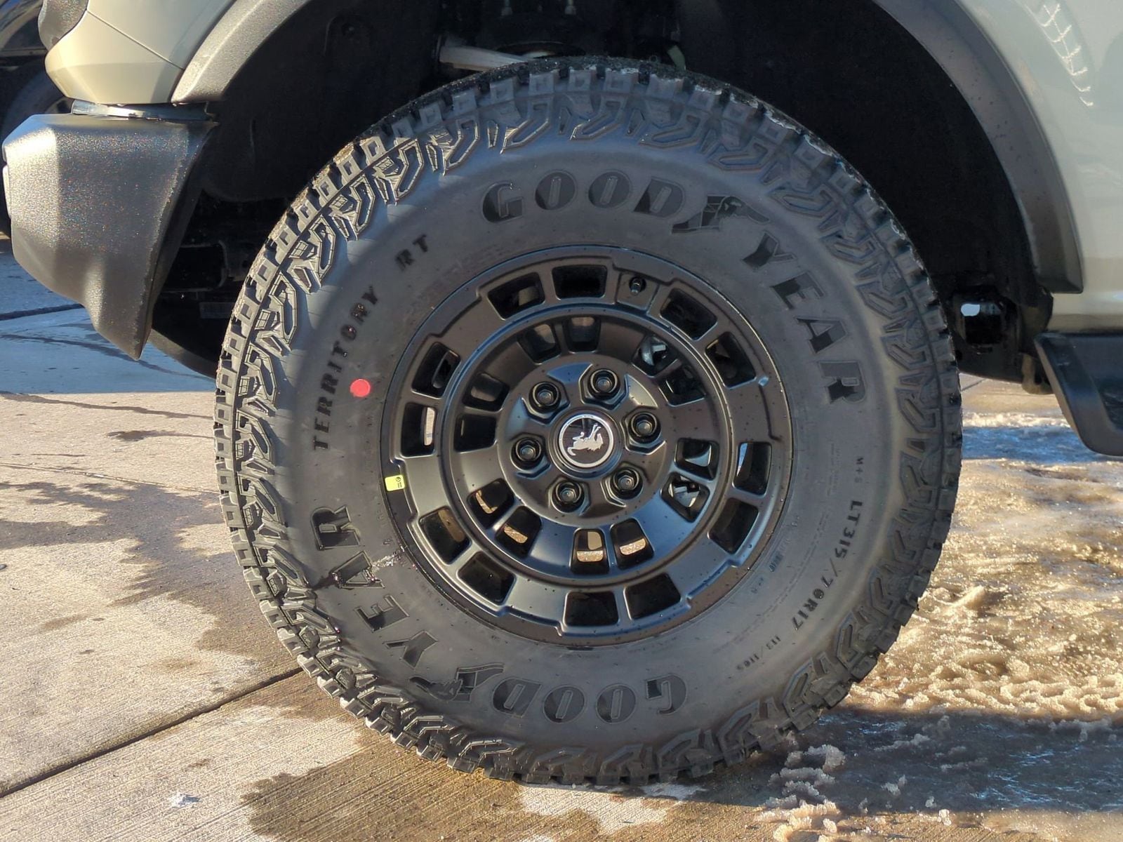 Thumbnail: 2025 Ford Bronco - 13