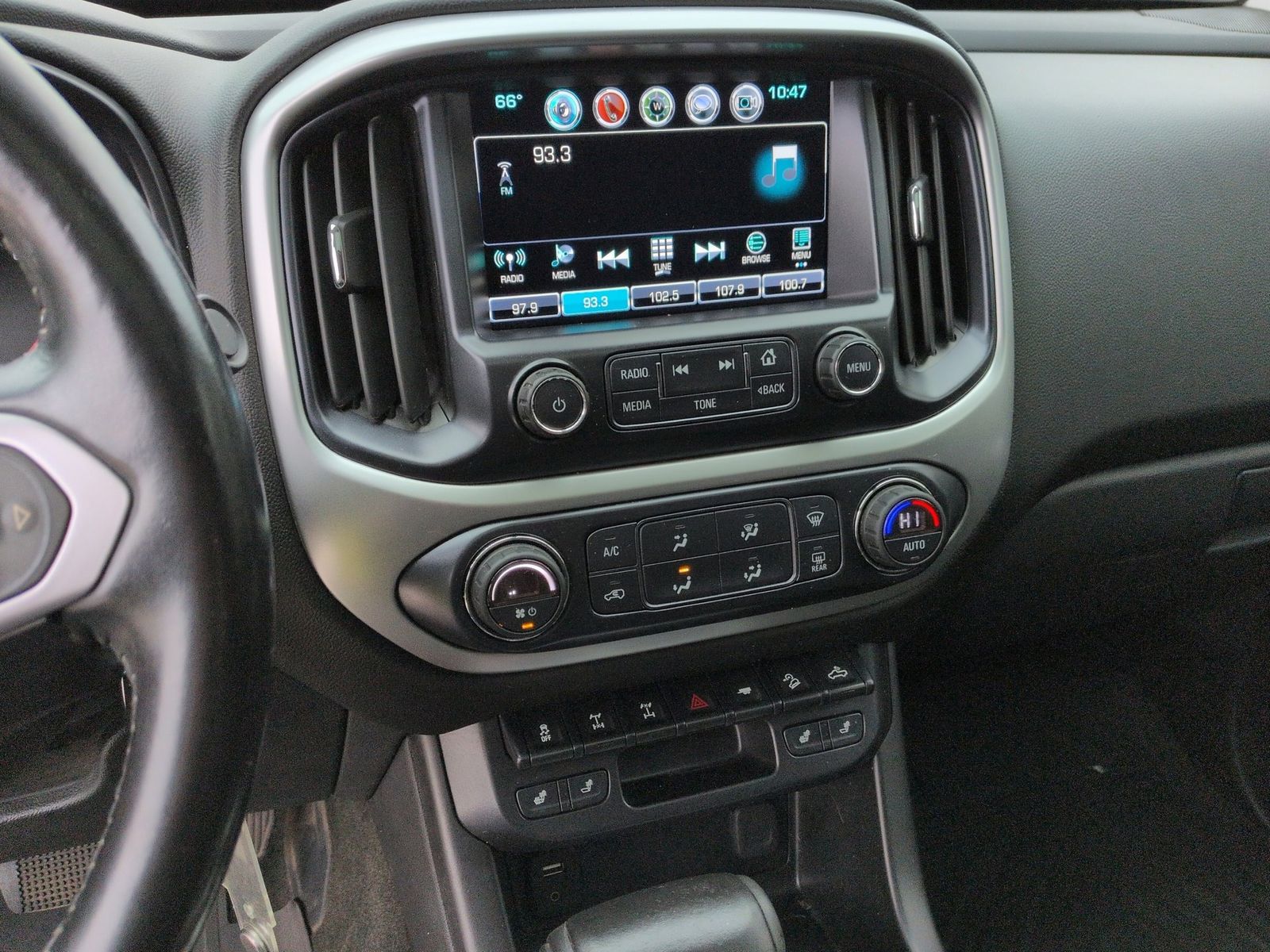 Thumbnail: 2018 Chevrolet Colorado - 31