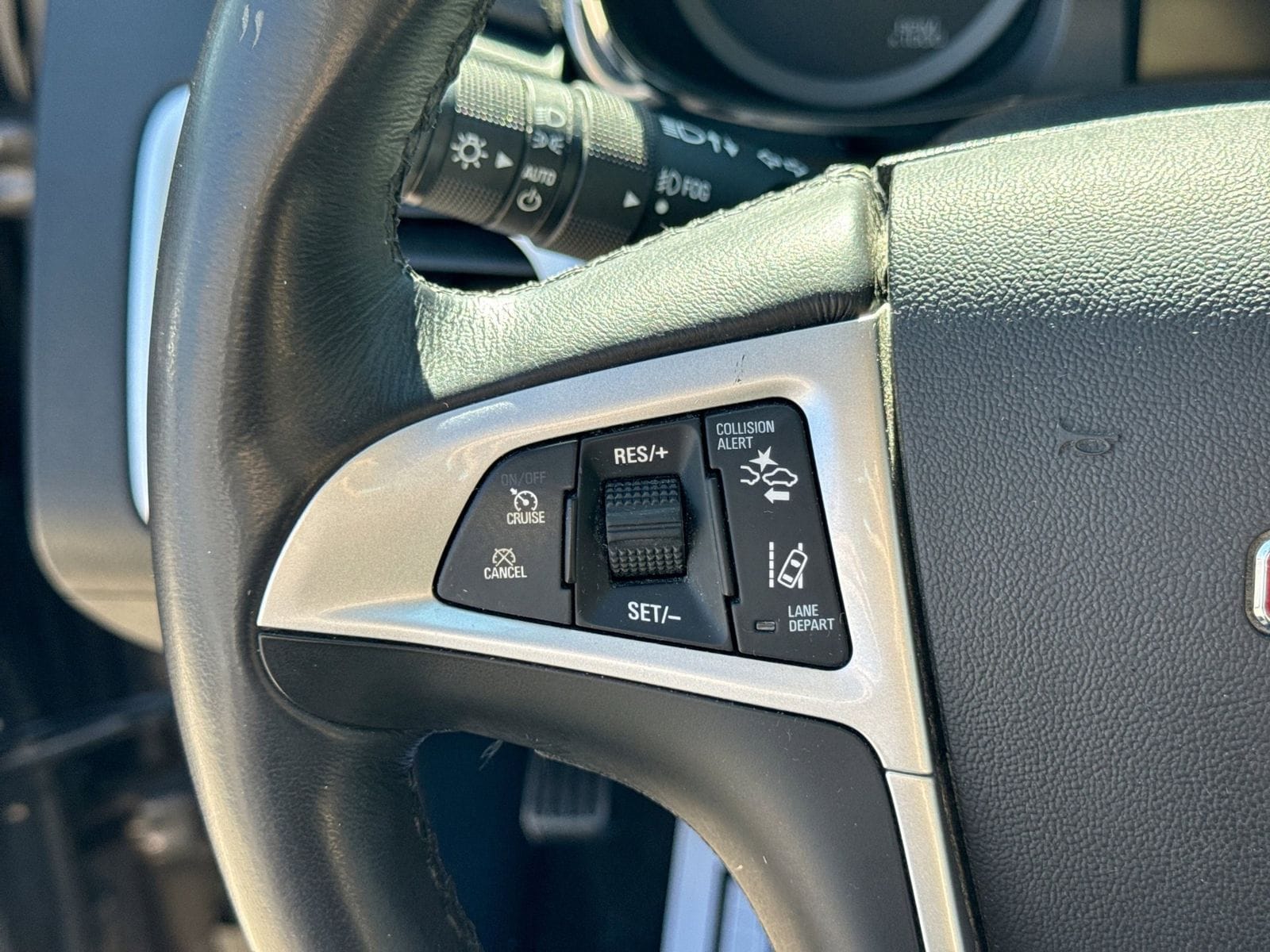 Thumbnail: 2012 GMC Terrain - 28