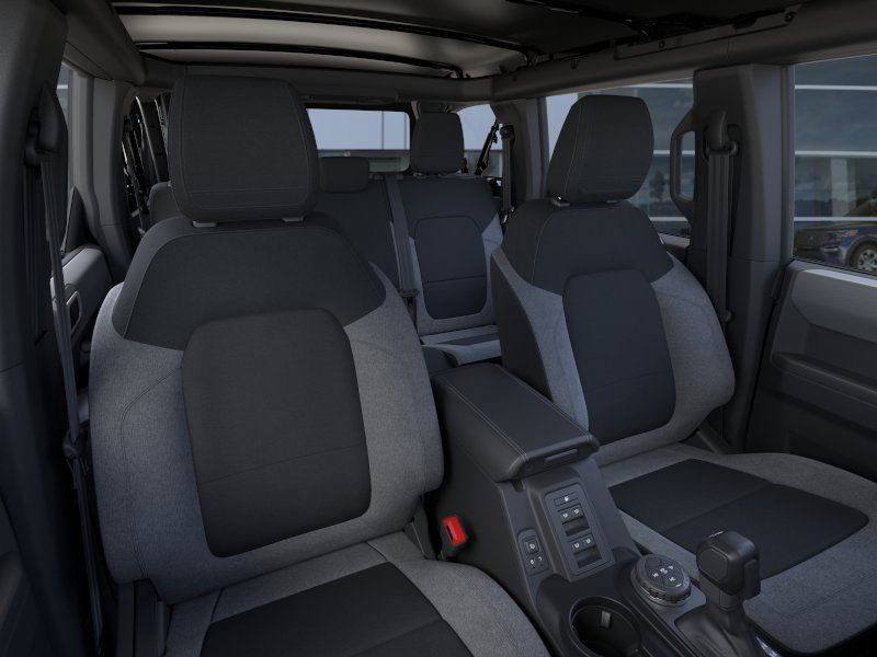 Thumbnail: 2025 Ford Bronco - 11