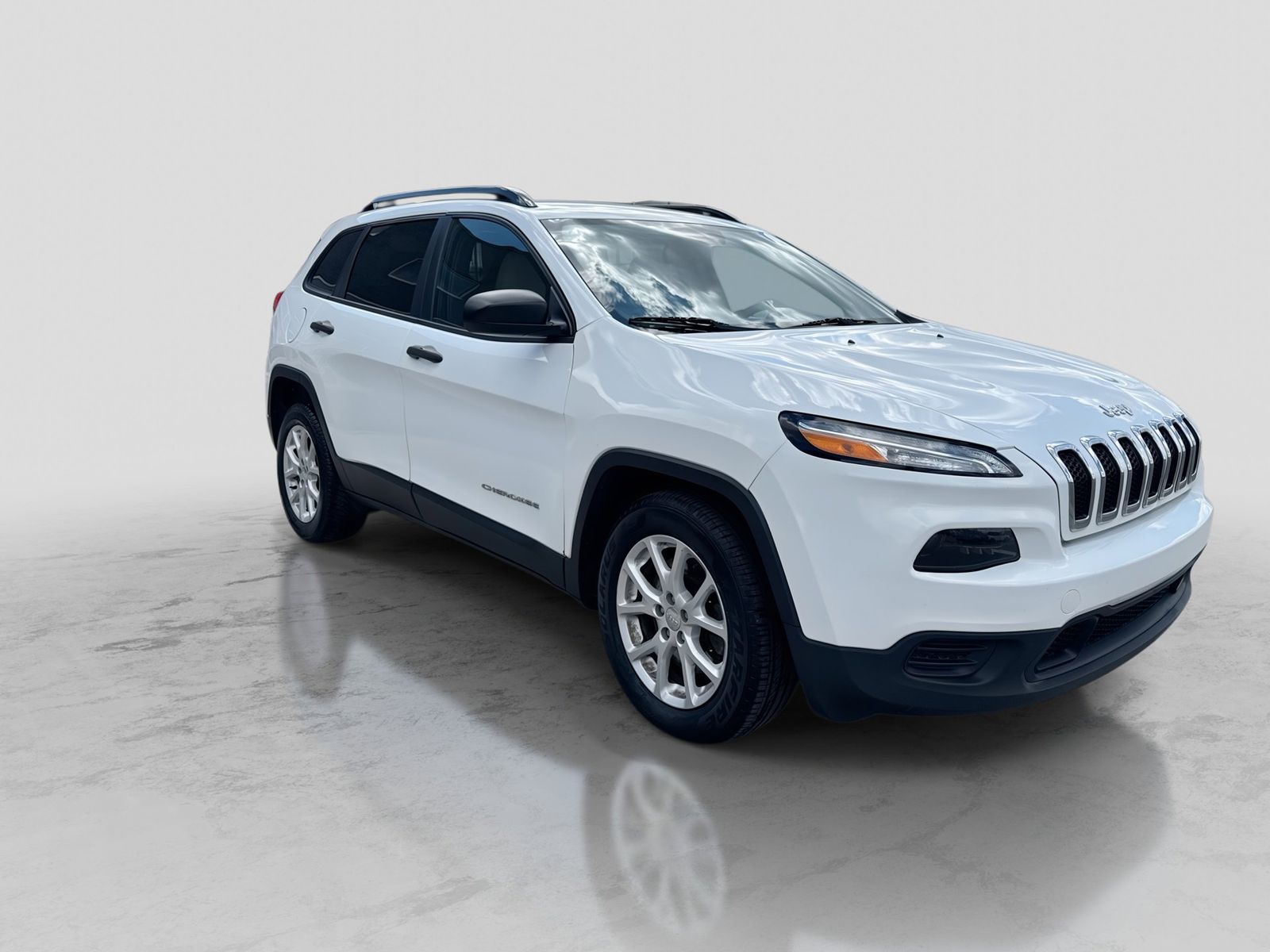 Thumbnail: 2017 Jeep Cherokee - 10