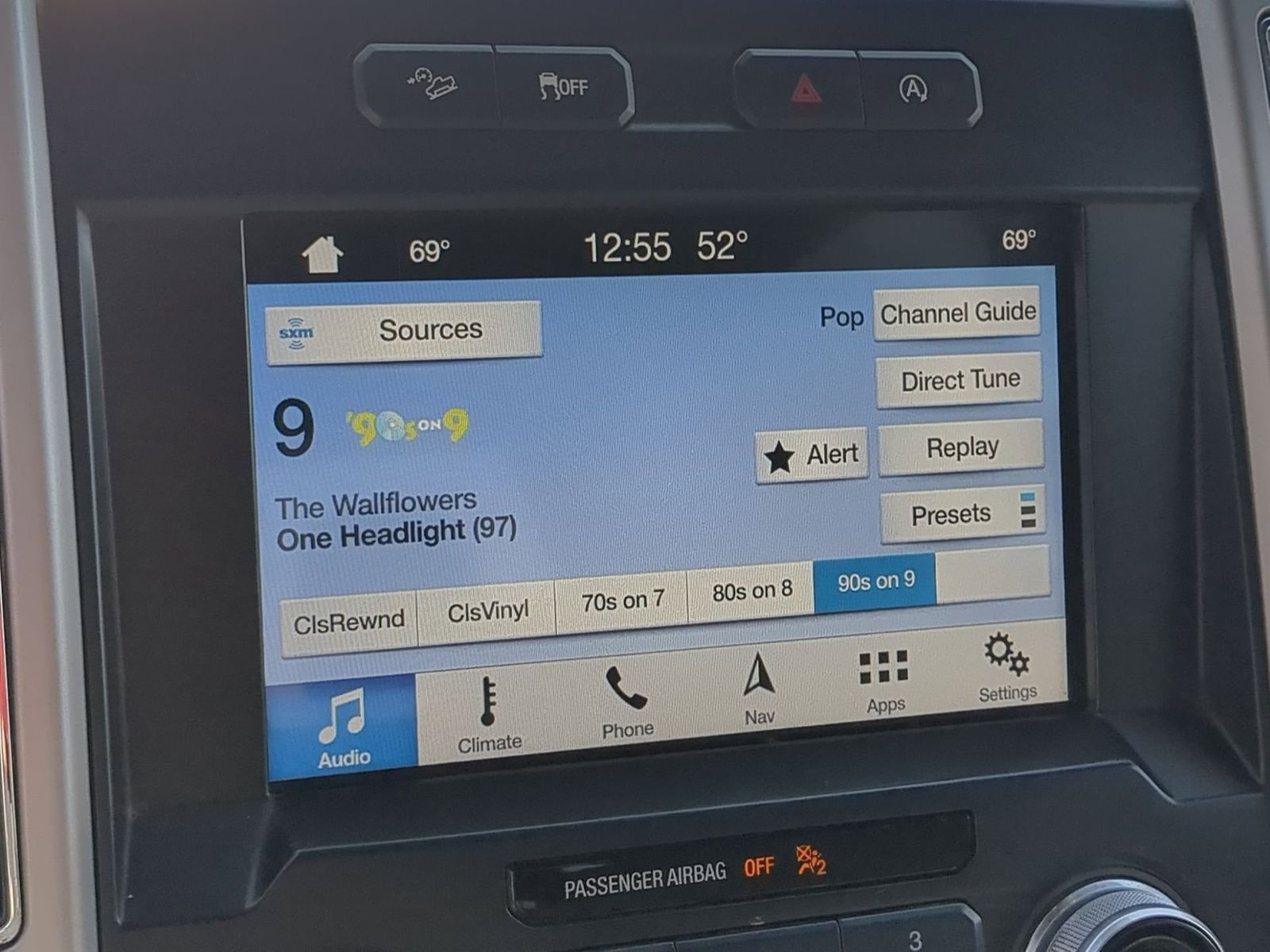 Thumbnail: 2018 Ford F-150 - 39