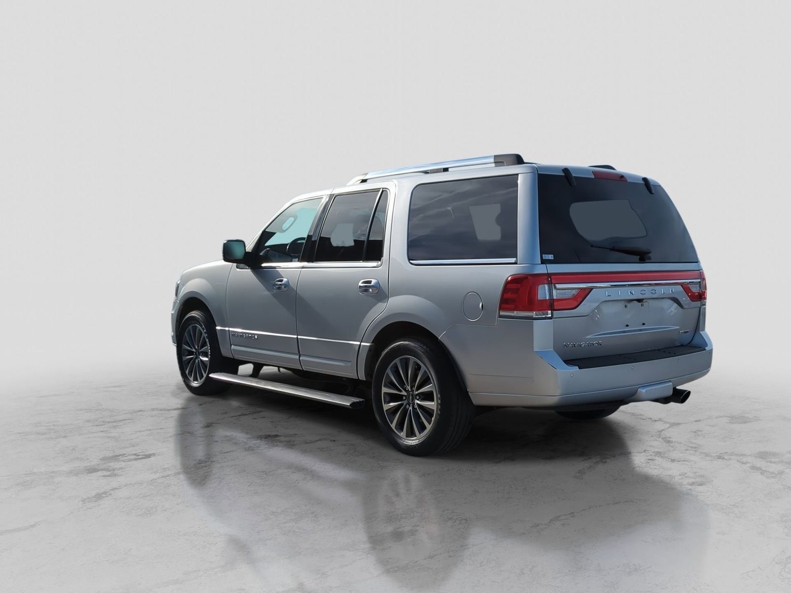 Thumbnail: 2016 Lincoln Navigator - 5