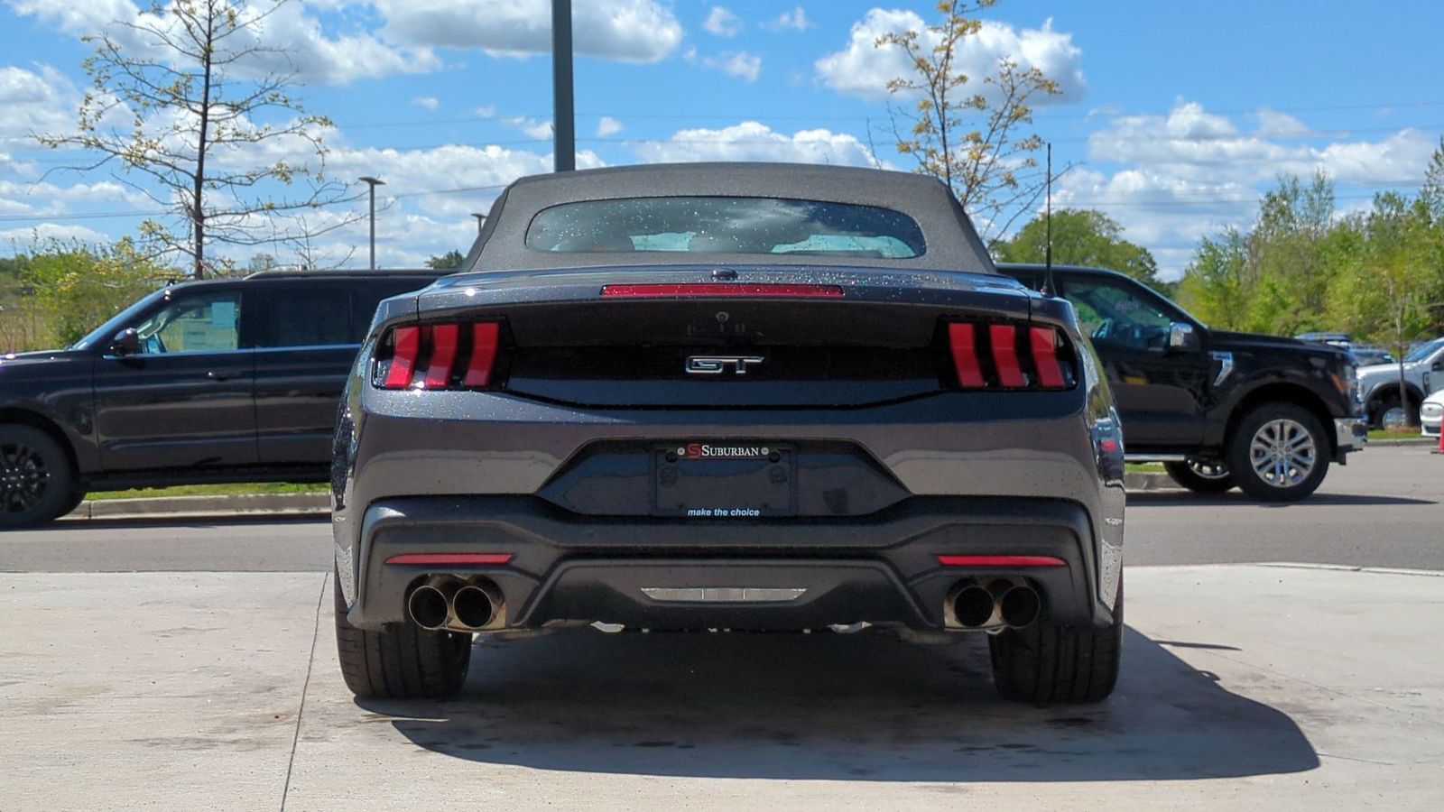 2024 Ford Mustang GT Premium Convertible photo 4
