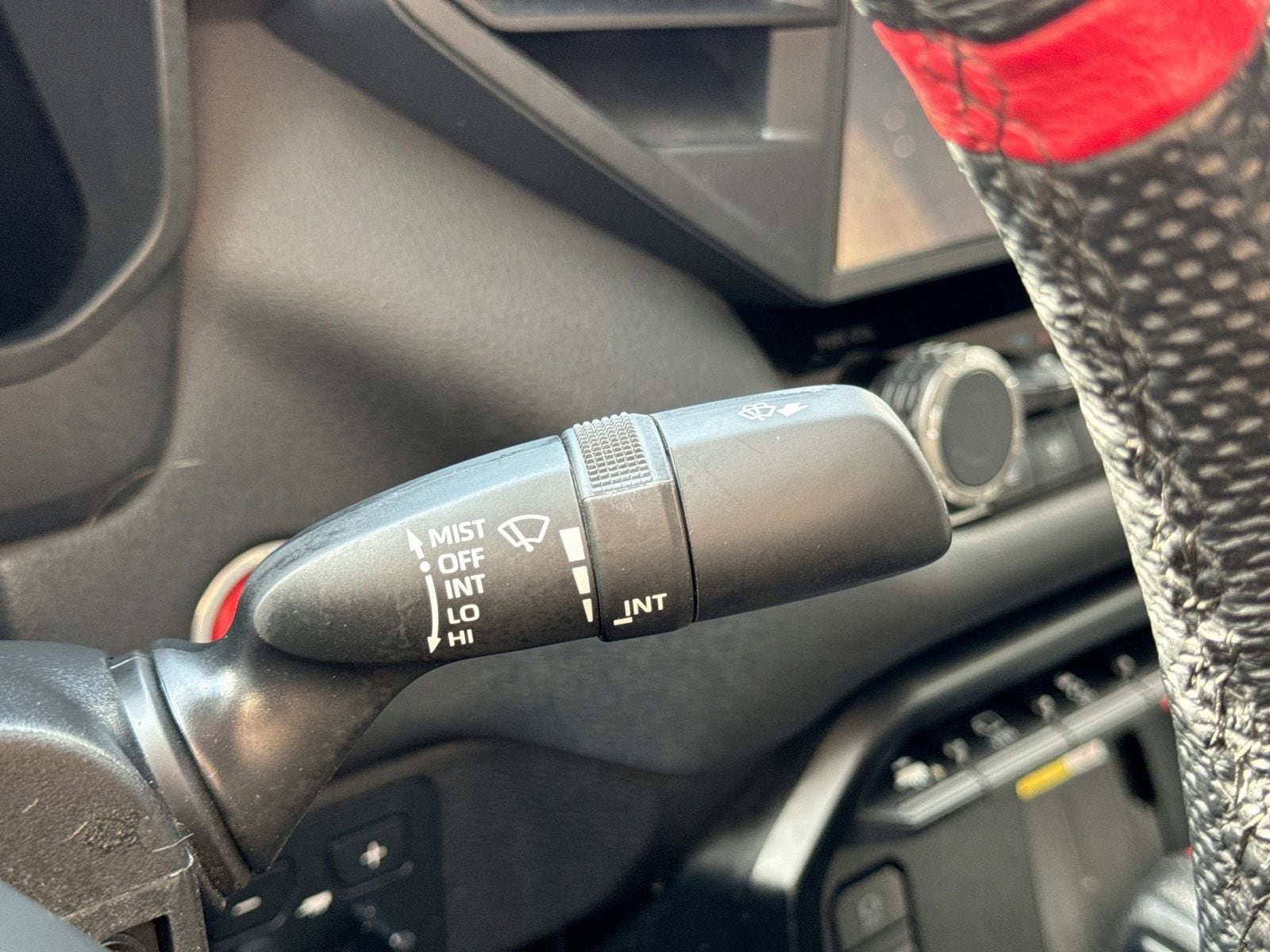 Thumbnail: 2023 Toyota Tundra - 28