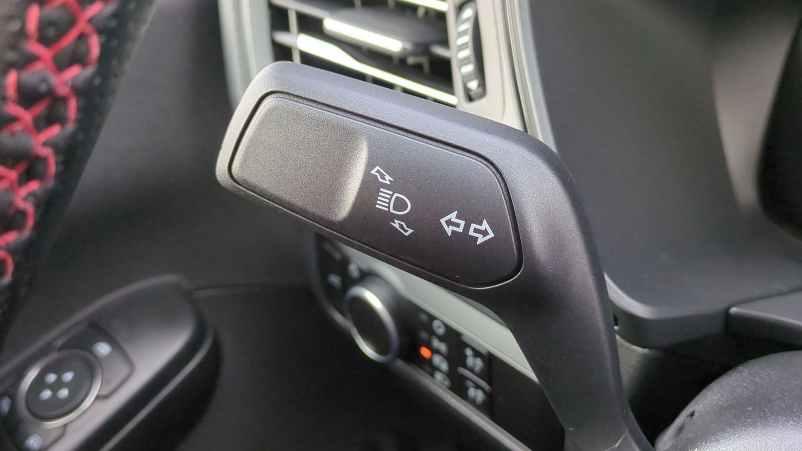 Thumbnail: 2025 Ford Escape - 25