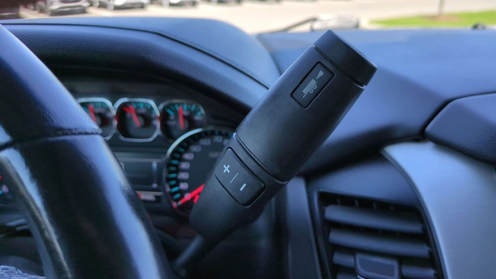 2019 GMC Yukon SLE 35