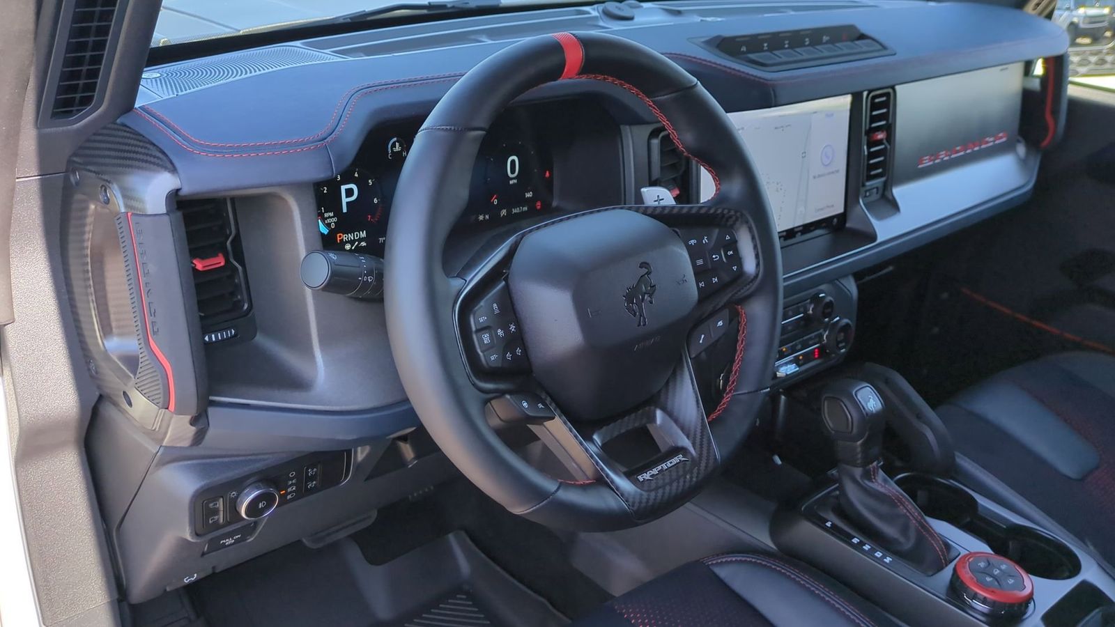 Thumbnail: 2025 Ford Bronco - 2