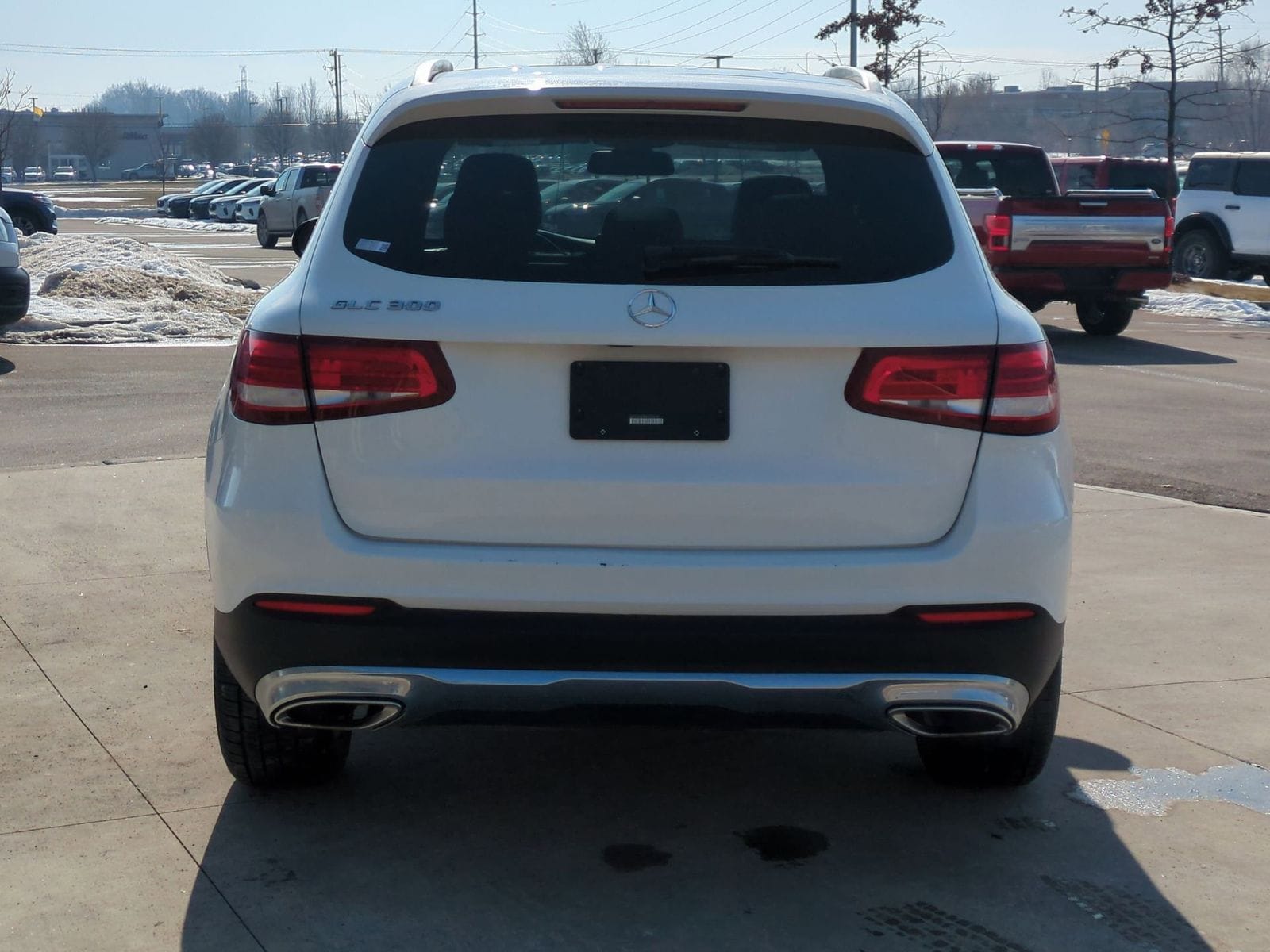 Thumbnail: 2017 Mercedes-Benz GLC - 6