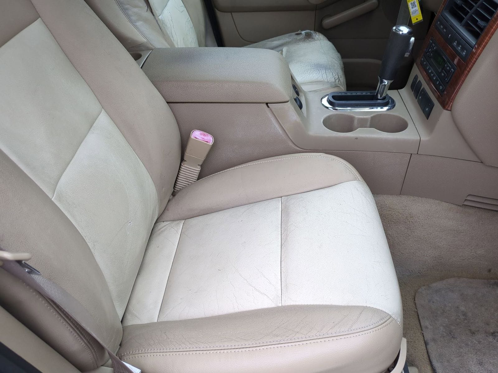 Thumbnail: 2007 Ford Explorer - 23