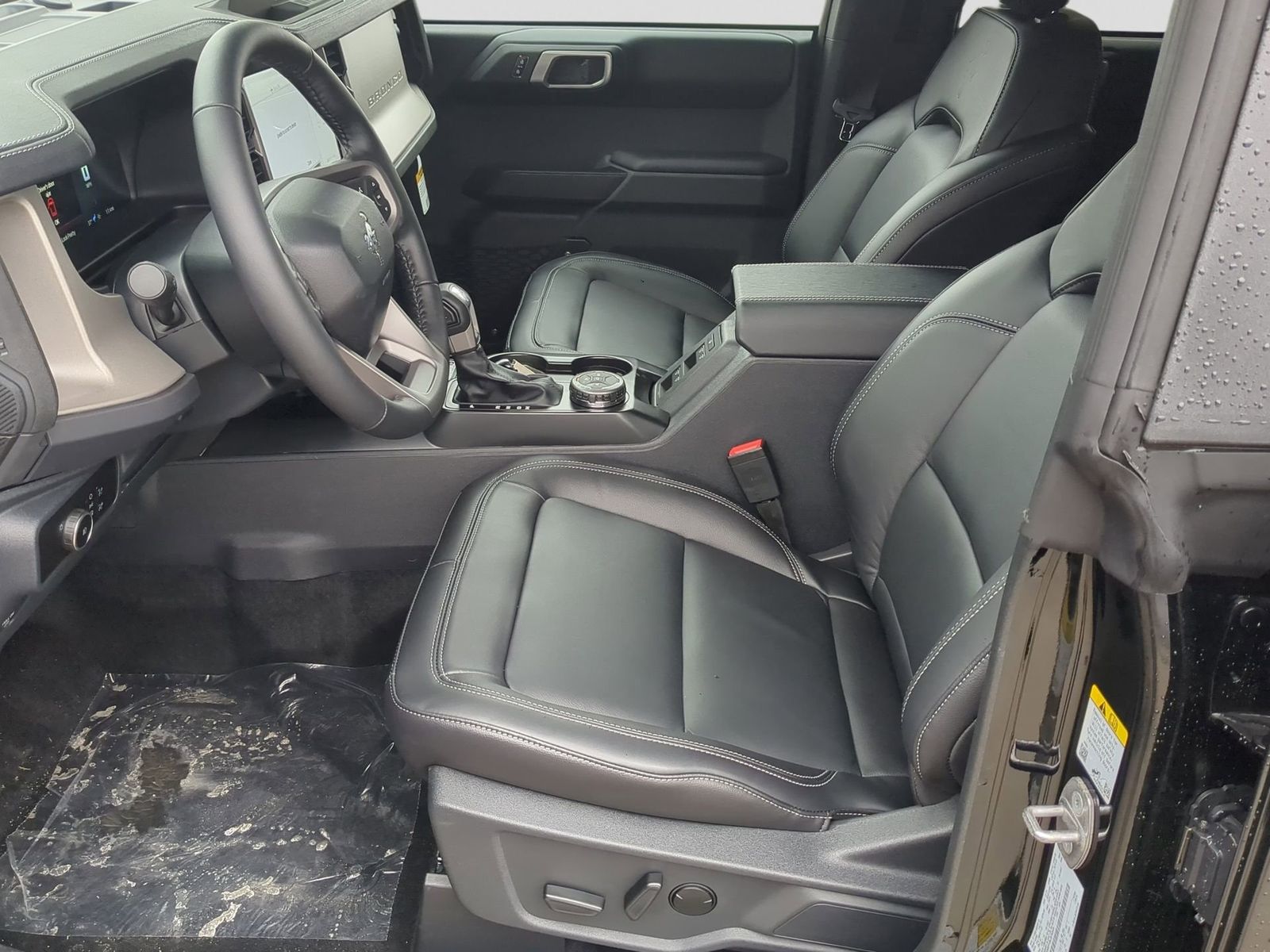 Thumbnail: 2025 Ford Bronco - 15