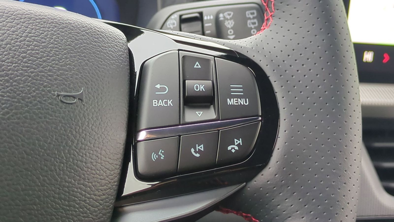 Thumbnail: 2026 Ford Explorer - 23