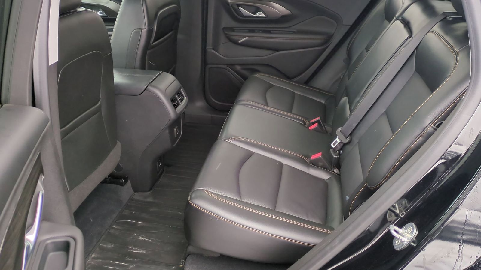 Thumbnail: 2020 GMC Terrain - 19