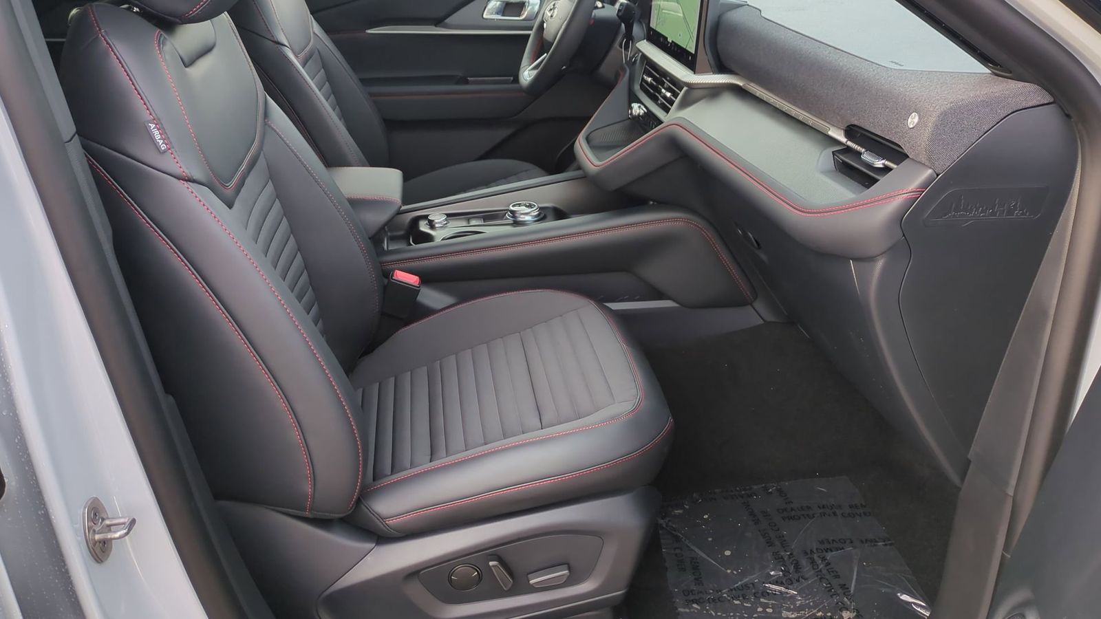 Thumbnail: 2026 Ford Explorer - 18