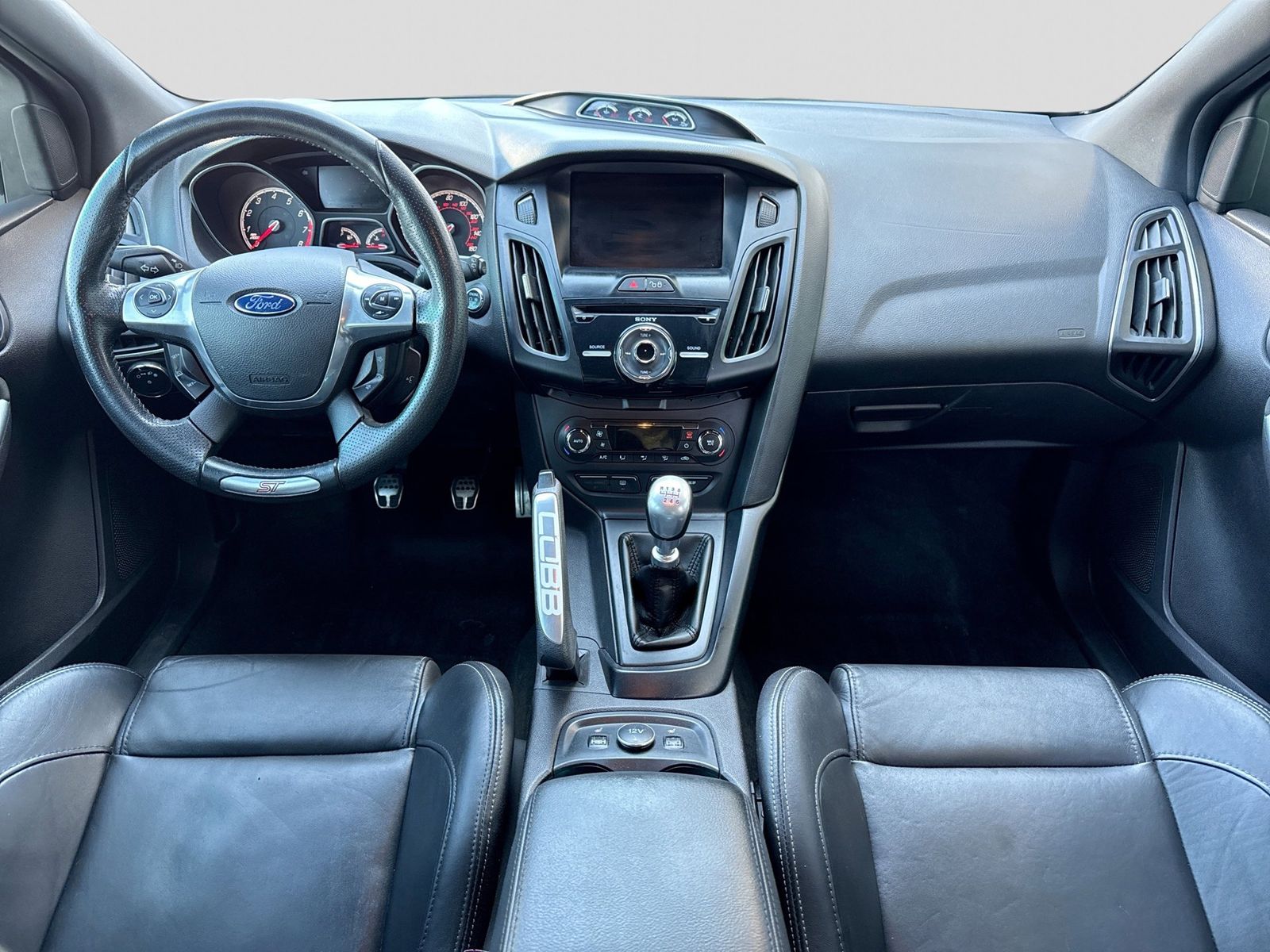 Thumbnail: 2013 Ford Focus - 13