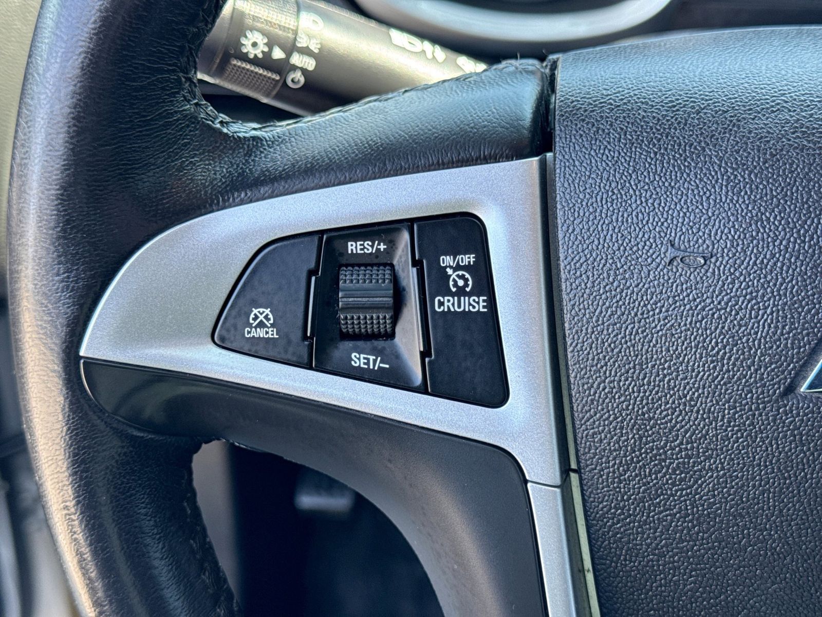 Thumbnail: 2017 Chevrolet Equinox - 21