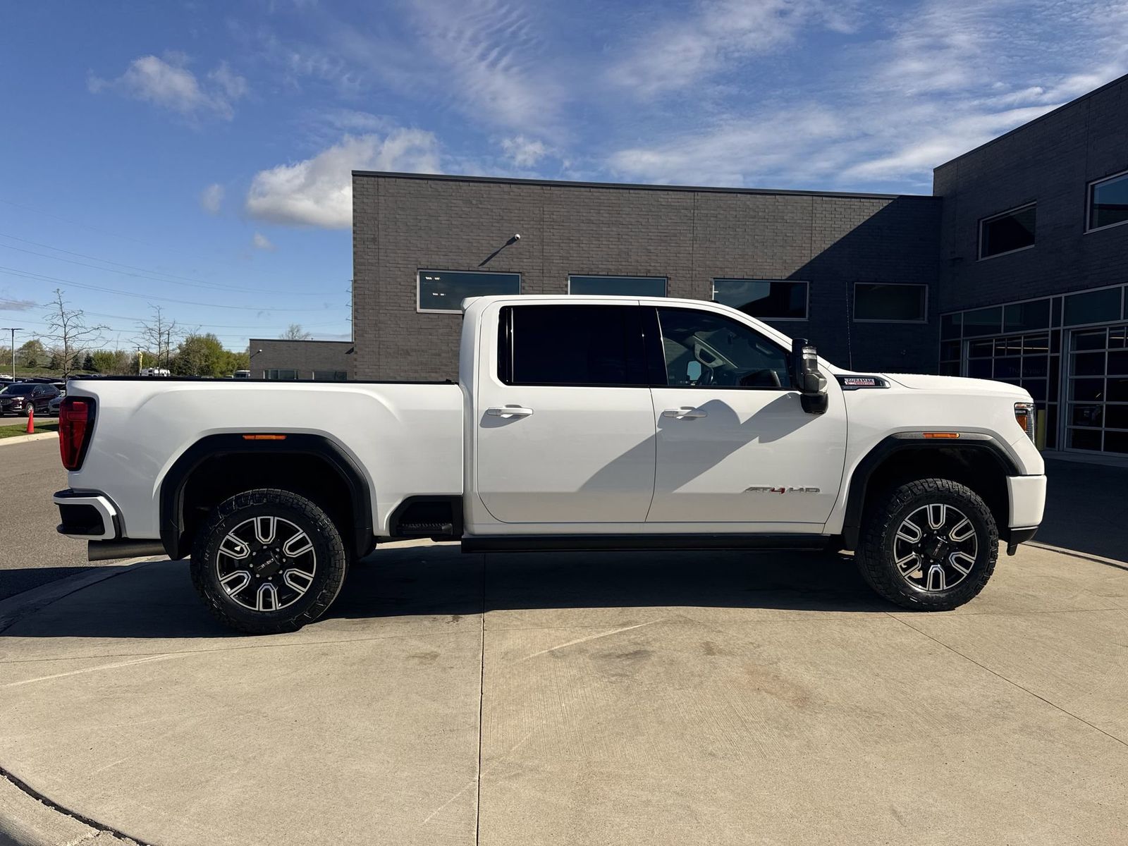 Thumbnail: 2021 GMC Sierra 2500 - 9