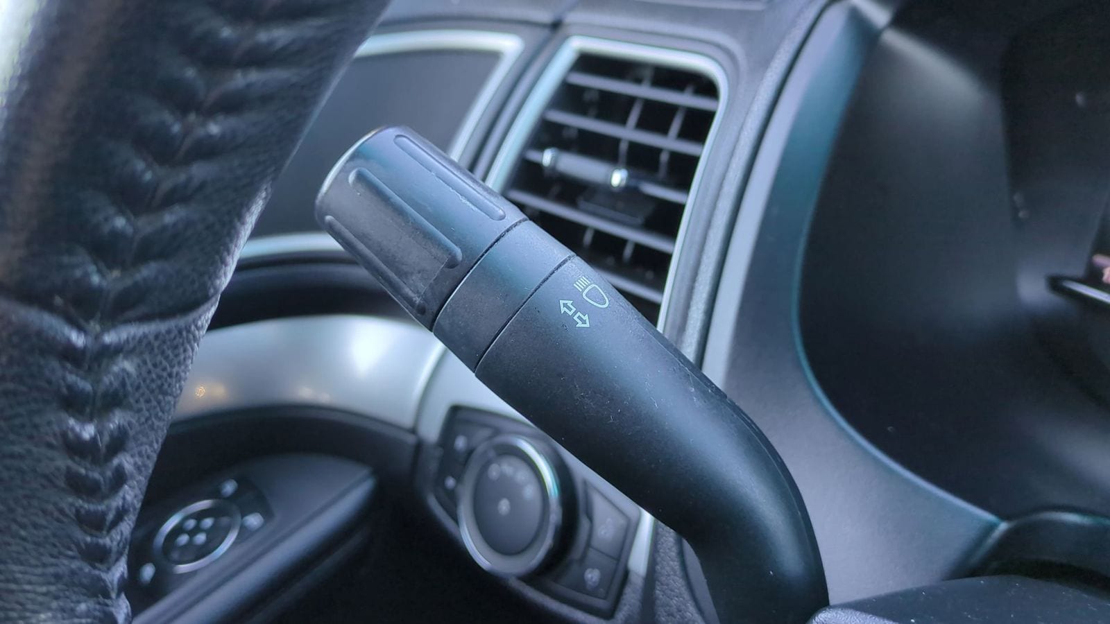 Thumbnail: 2016 Ford Explorer - 24