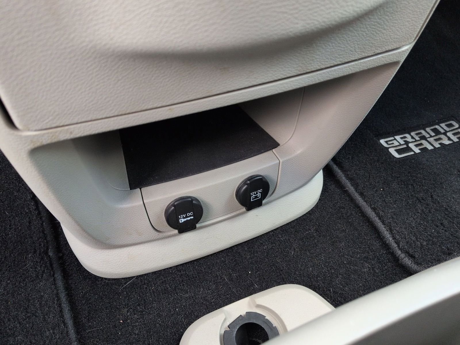 Thumbnail: 2014 Dodge Grand Caravan - 35