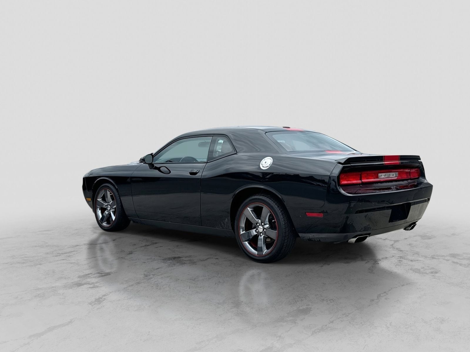 Thumbnail: 2013 Dodge Challenger - 4