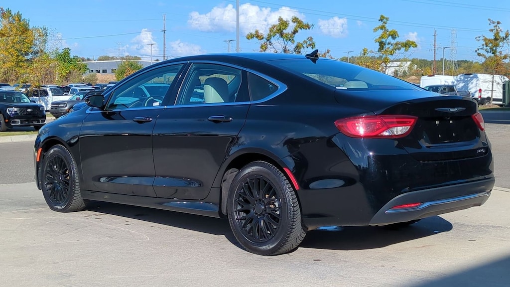 Used 2015 Chrysler 200 C Sedan
