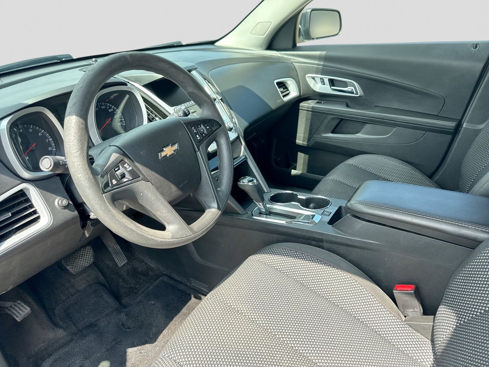 Thumbnail: 2016 Chevrolet Equinox - 2