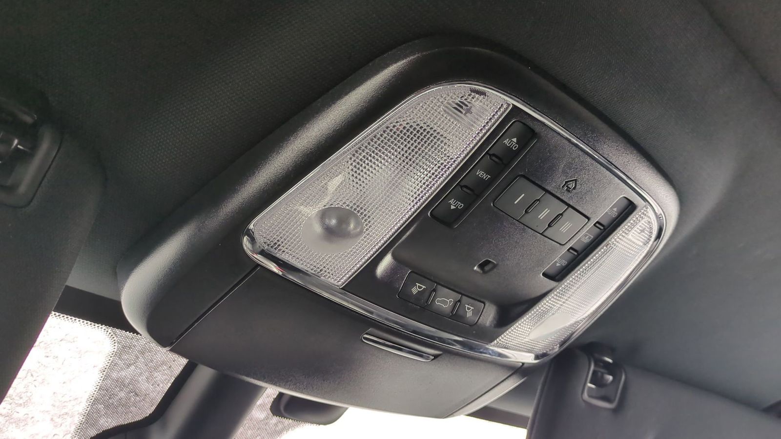 Thumbnail: 2020 Jeep Grand Cherokee - 37