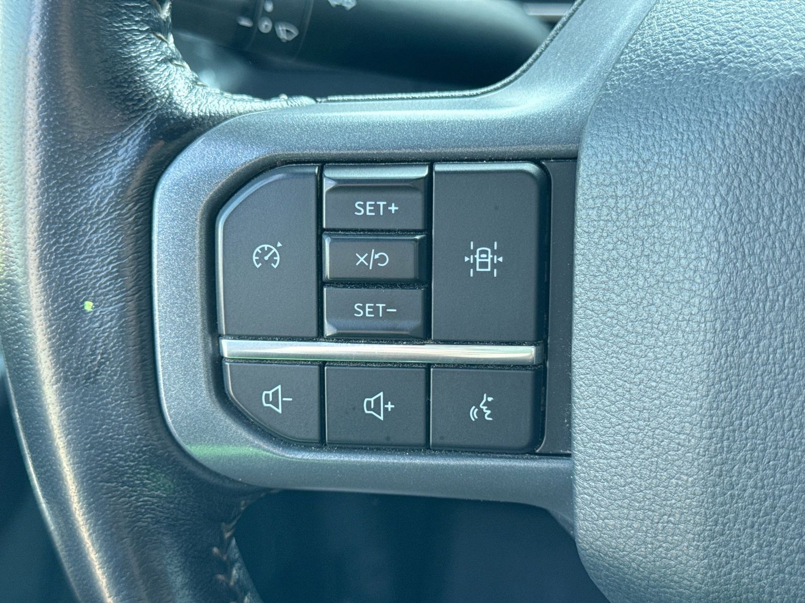 Thumbnail: 2022 Ford F-150 - 28