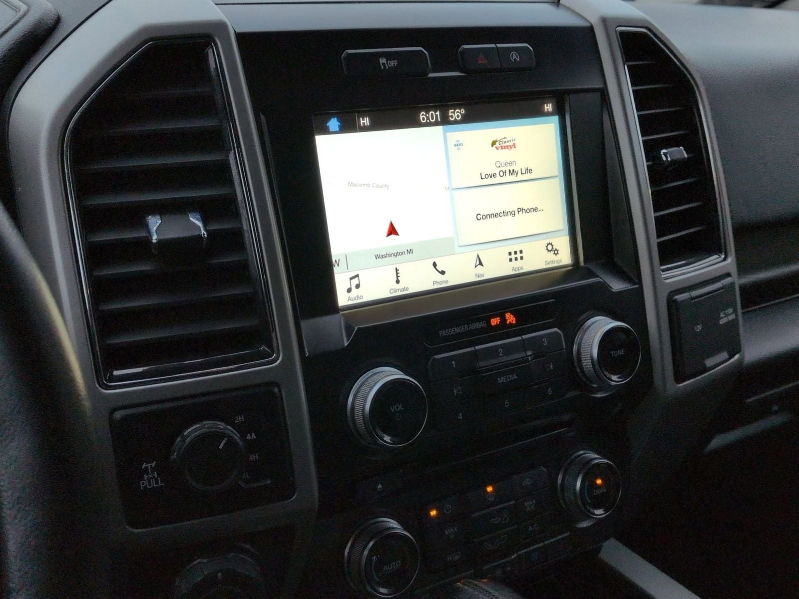 Thumbnail: 2017 Ford F-150 - 33