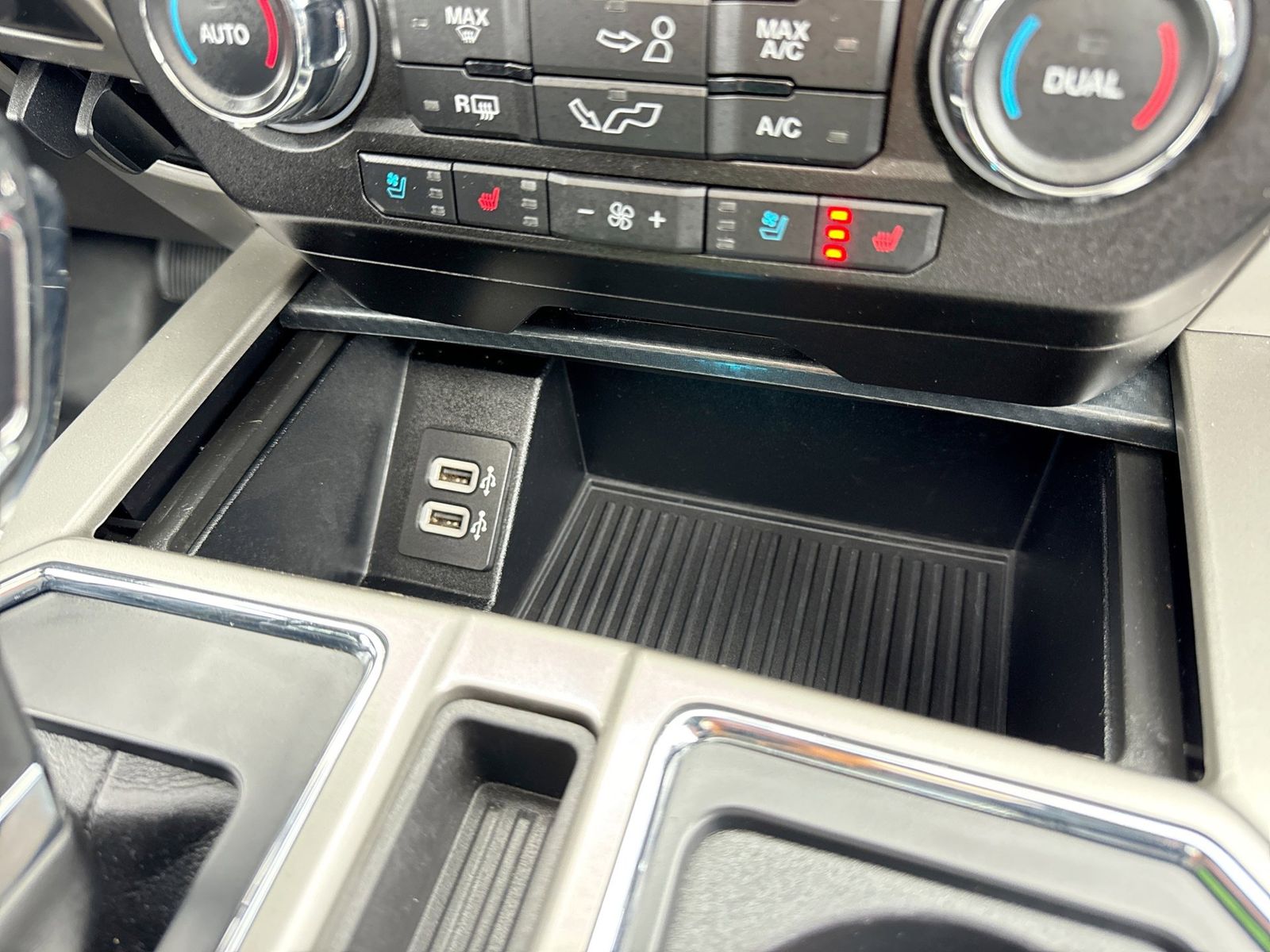 Thumbnail: 2020 Ford F-150 - 37