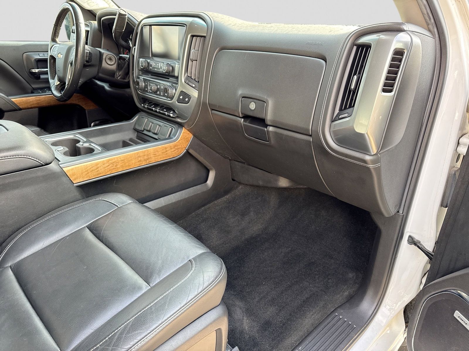 Thumbnail: 2017 Chevrolet Silverado 3500 - 8