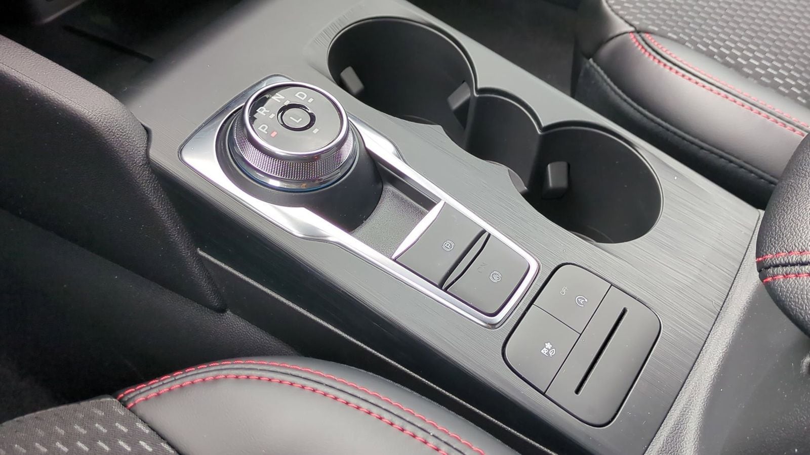 Thumbnail: 2025 Ford Escape - 31